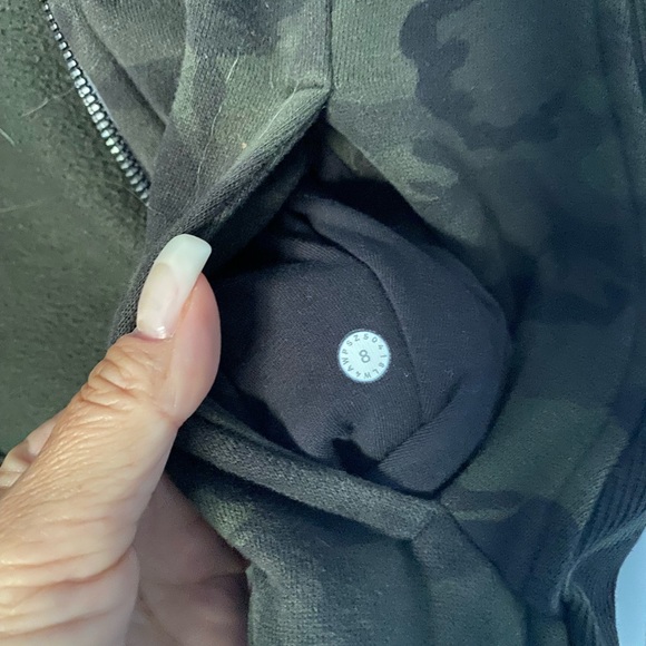Lulu scuba hoodie (green camo) - Picture 2 of 2